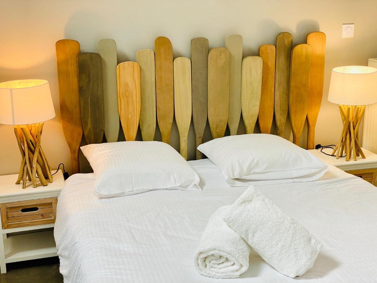 Les Villas Du Domaine De Suzel Vignieu Esterno foto