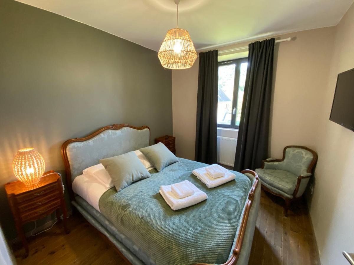 Les Villas Du Domaine De Suzel Vignieu Esterno foto